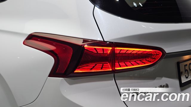 Hyundai Santafe 2019 — photo 9
