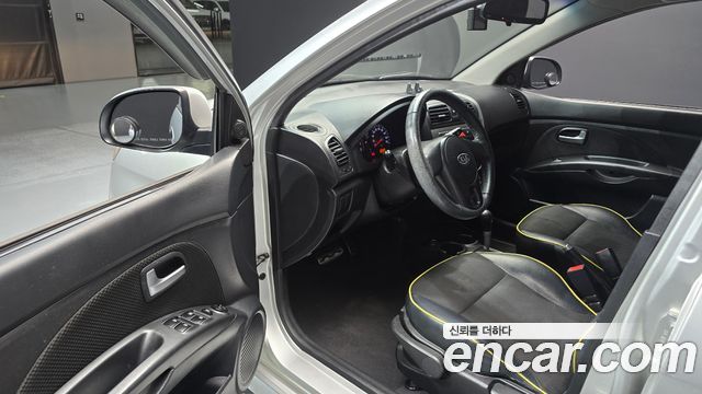 Kia morning 2011 — photo 10