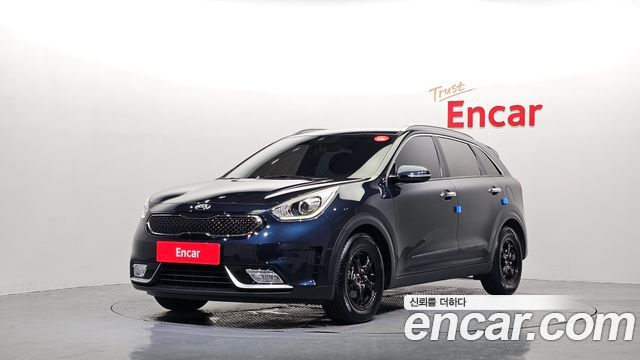 Kia Niro 2017 — photo 1
