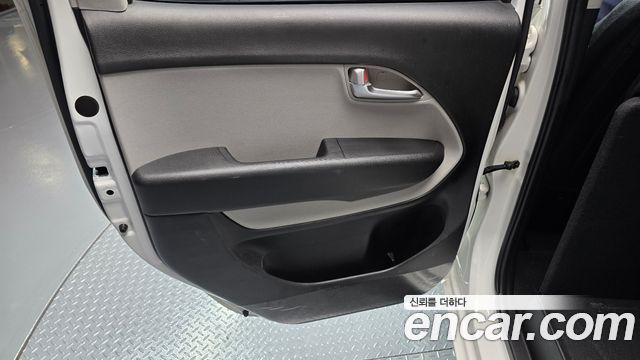 Kia RAY 2022 — photo 15