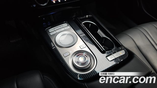 Genesis G80 2021 — photo 12