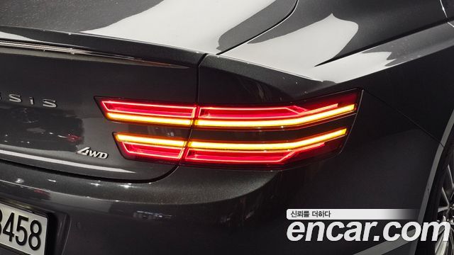 Genesis G80 2021 — photo 9