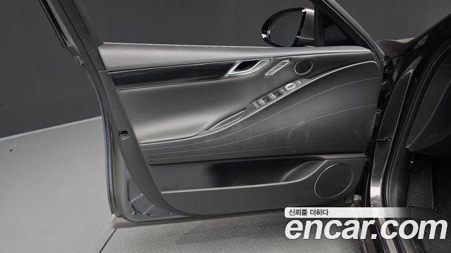 Genesis G80 2021 — photo 14