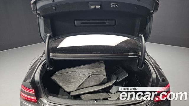 Genesis G80 2021 — photo 30