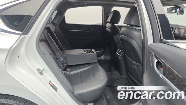 Hyundai Grandeur 2019 — photo 19