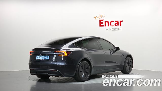 Tesla Model 3 2025 — photo 2