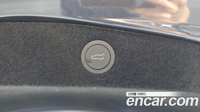 Tesla Model 3 2025 — photo 23