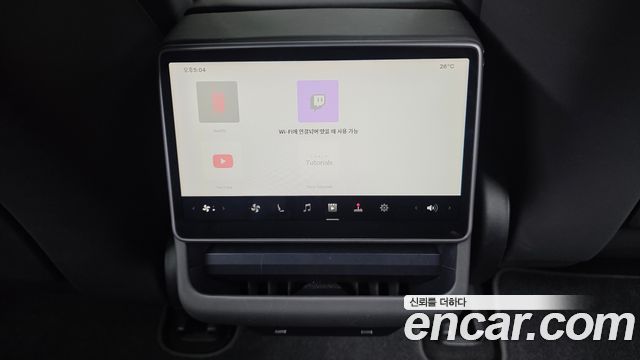 Tesla Model 3 2025 — photo 28