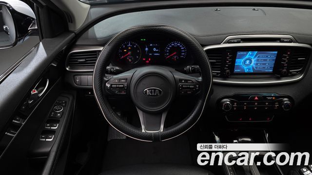 Kia Sorento 2016 — photo 13