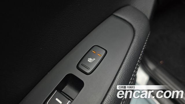 Kia Sorento 2016 — photo 18