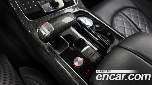 Audi S8 2014 — photo 9