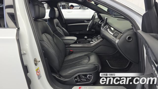 Audi S8 2014 — photo 11