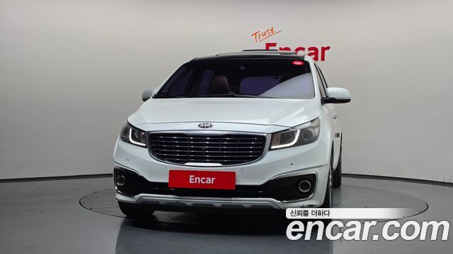 Kia Canival 2016 — photo 3