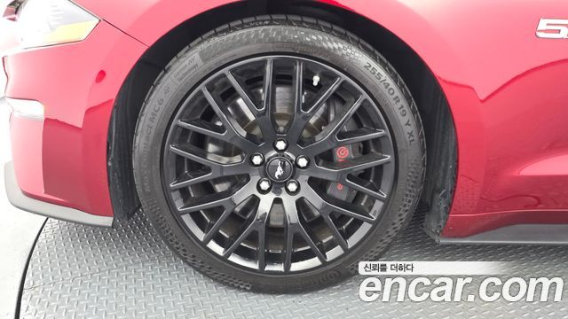 Ford Mustang 2019 — photo 5