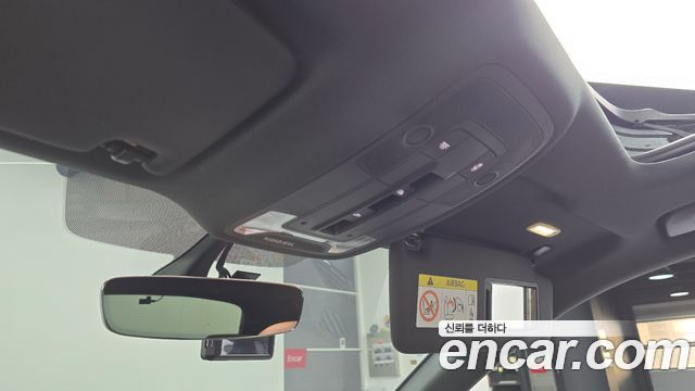 Audi Q3 2020 — photo 23
