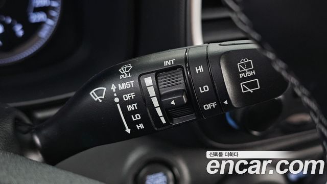 Hyundai Venue 2021 — photo 29