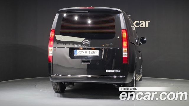 Hyundai Staria 2024 — photo 4