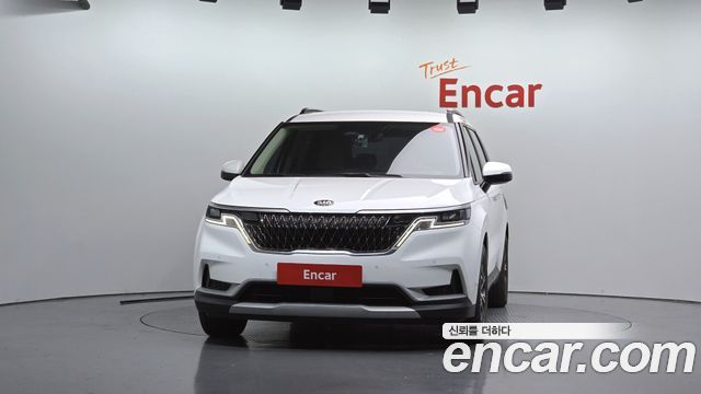 Kia Canival 2021 — photo 3