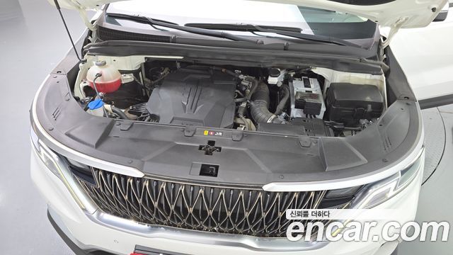Kia Canival 2021 — photo 6
