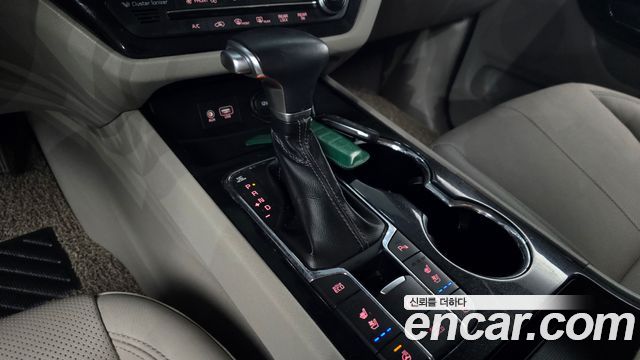 Kia Canival 2019 — photo 9