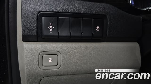 Kia Canival 2019 — photo 13