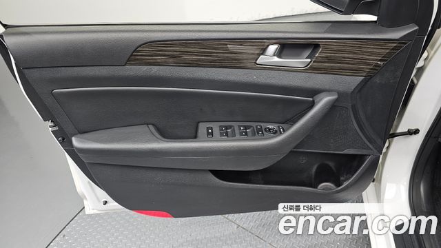 Hyundai Sonata 2015 — photo 14