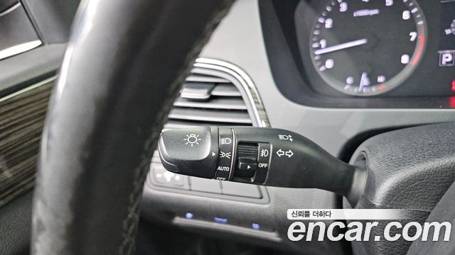 Hyundai Sonata 2015 — photo 27