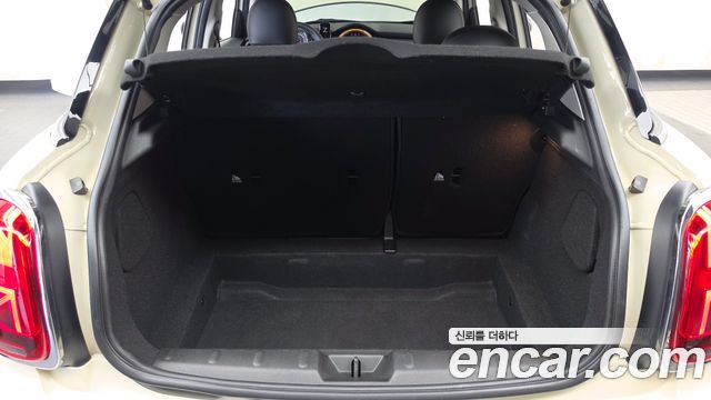 Mini Cooper 2019 — photo 26