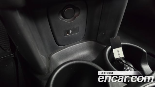Mini Cooper 2019 — photo 28