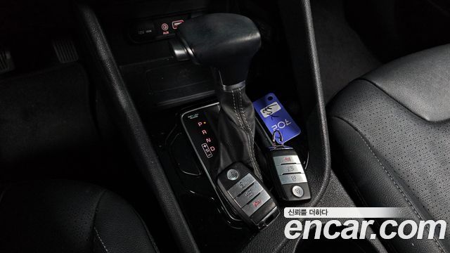 Kia Niro 2017 — photo 12