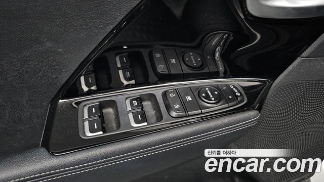 Kia Niro 2017 — photo 30