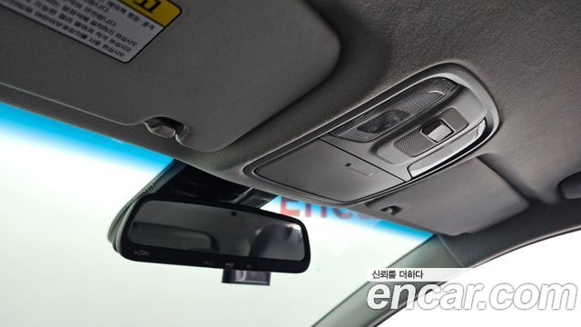 Kia Niro 2017 — photo 32