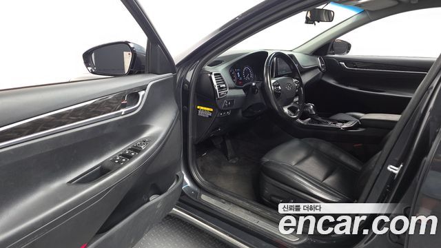 Hyundai Grandeur 2019 — photo 13