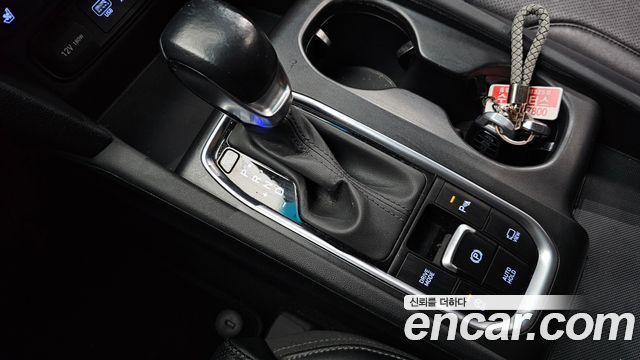 Hyundai Santafe 2020 — photo 12