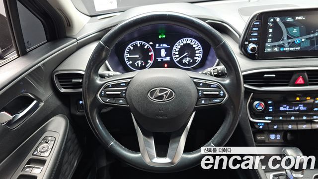 Hyundai Santafe 2020 — photo 18
