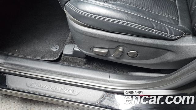 Hyundai Santafe 2020 — photo 34