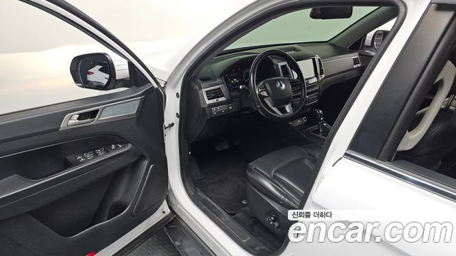 KG Mobility Rexton 2019 — photo 17