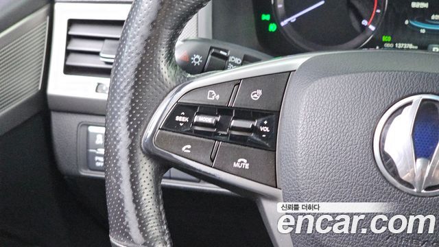 KG Mobility Rexton 2019 — photo 21