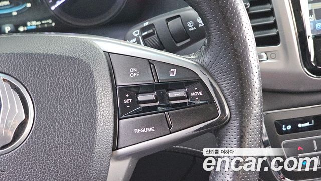 KG Mobility Rexton 2019 — photo 22