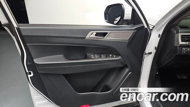 KG Mobility Rexton 2019 — photo 14