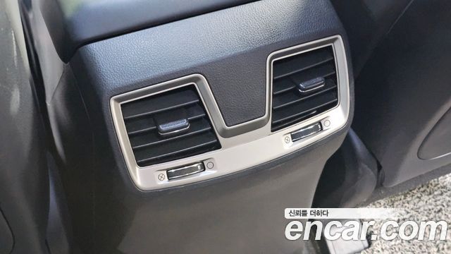 KG Mobility Rexton 2019 — photo 28