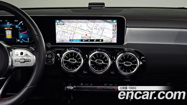 Mercedes-Benz CLA-Class 2020 — photo 21