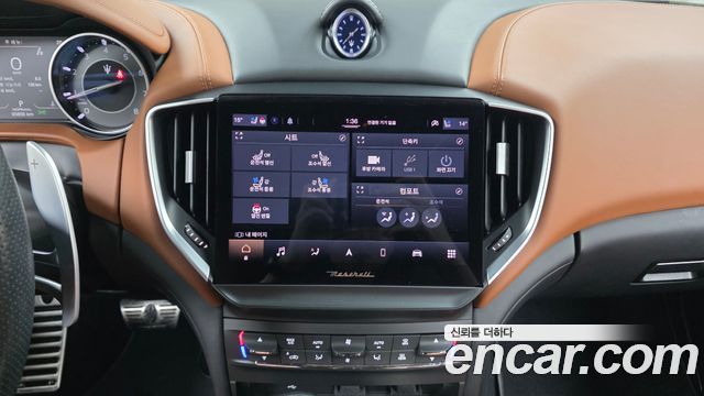 Maserati Ghibli 2021 — photo 19