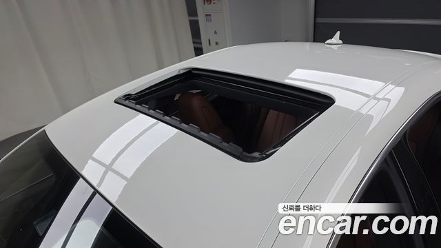 Maserati Ghibli 2021 — photo 22
