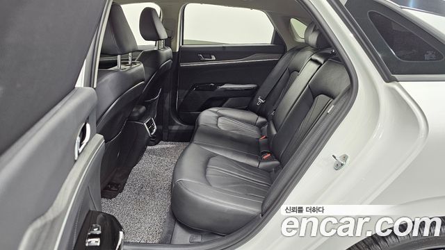 Kia K5 2024 — photo 17
