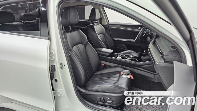 Kia K5 2024 — photo 16