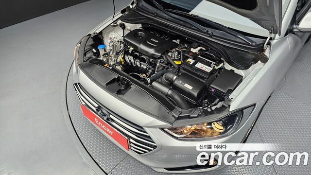 Hyundai AVANTE 2017 — photo 6