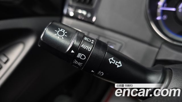 Hyundai Sonata 2011 — photo 25