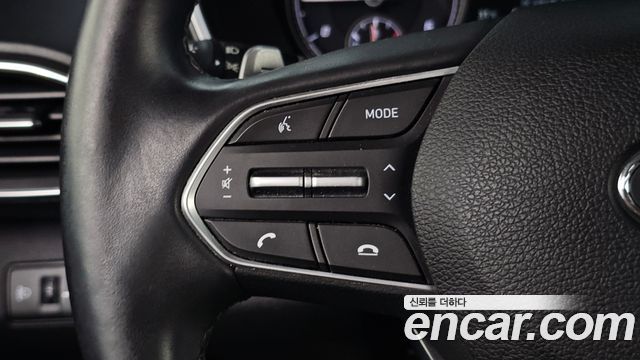 Hyundai Santafe 2021 — photo 24