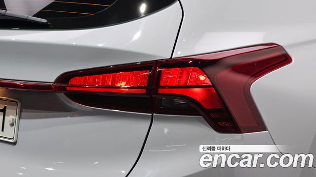 Hyundai Santafe 2021 — photo 9